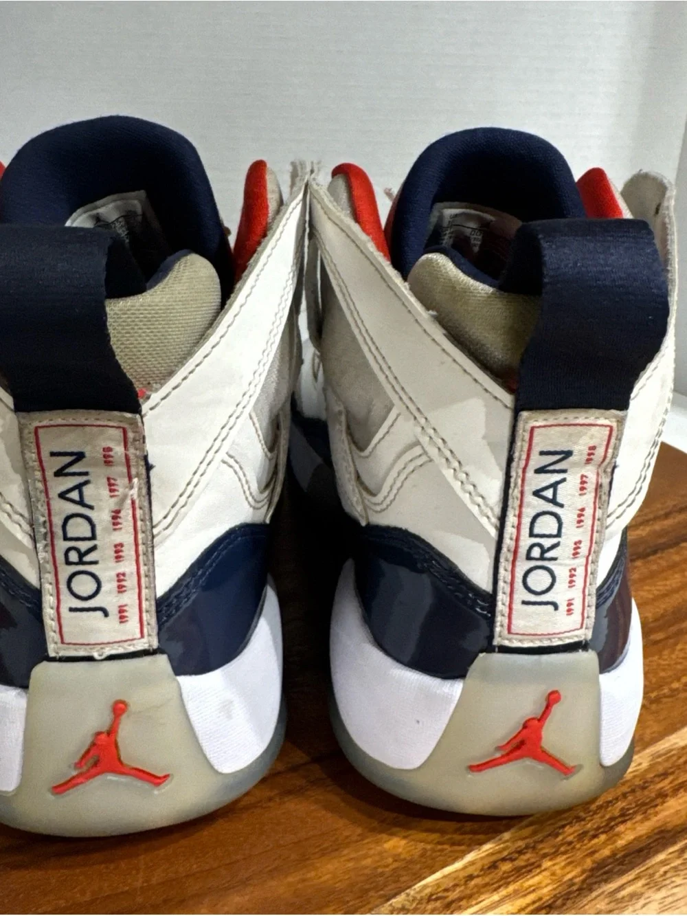 Nike Air Jordan Jumpman Two Trey USA White Navy Red DO1925-102 Men’s Size 10